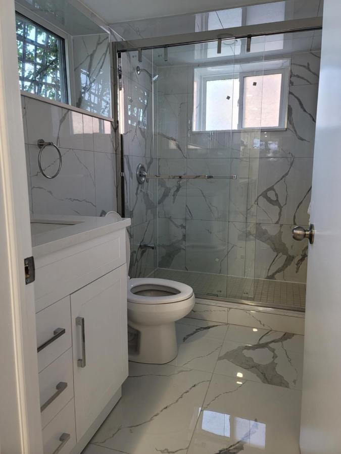 Falstaff Home Toronto Luaran gambar