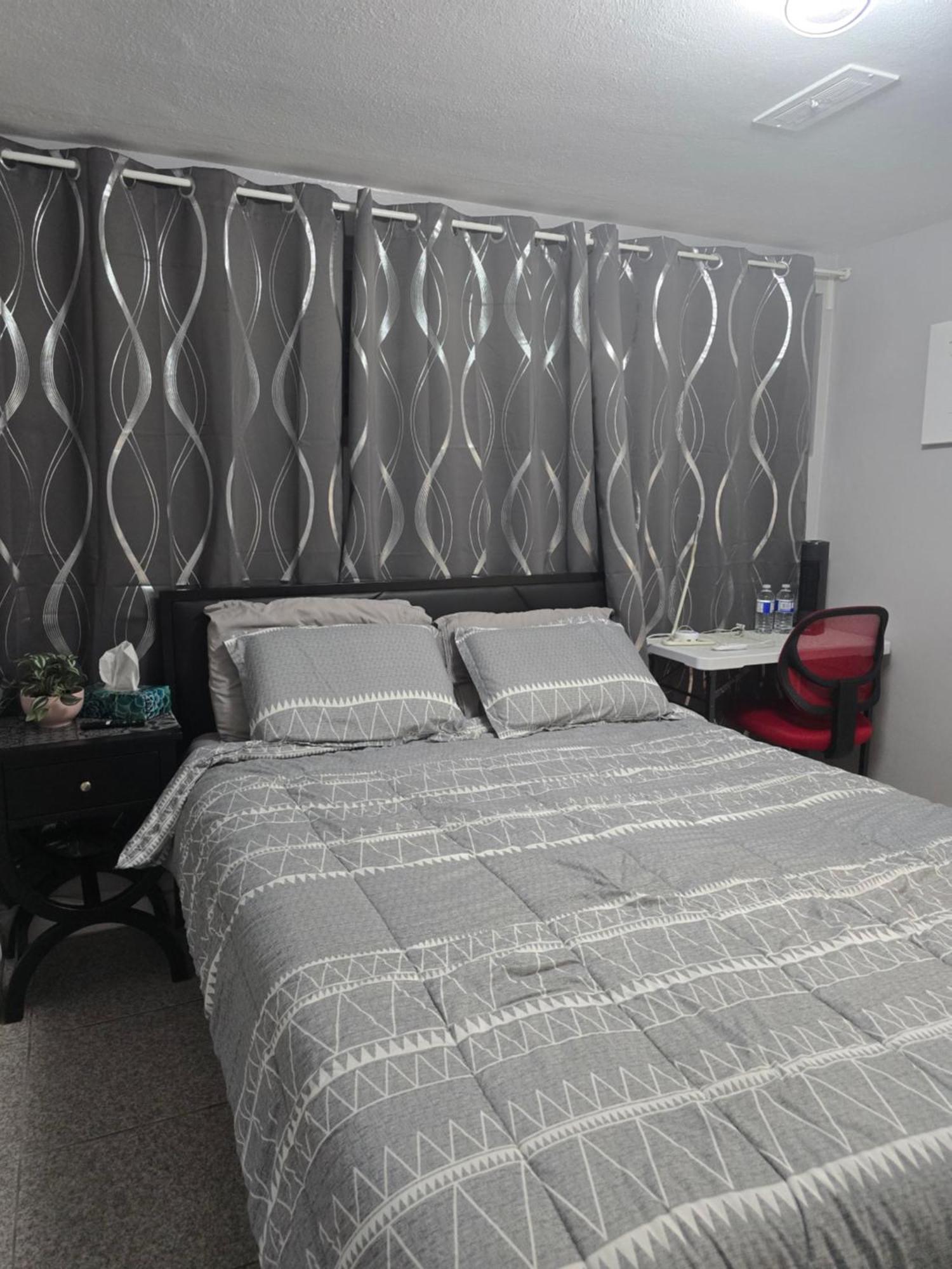 Falstaff Home Toronto Luaran gambar